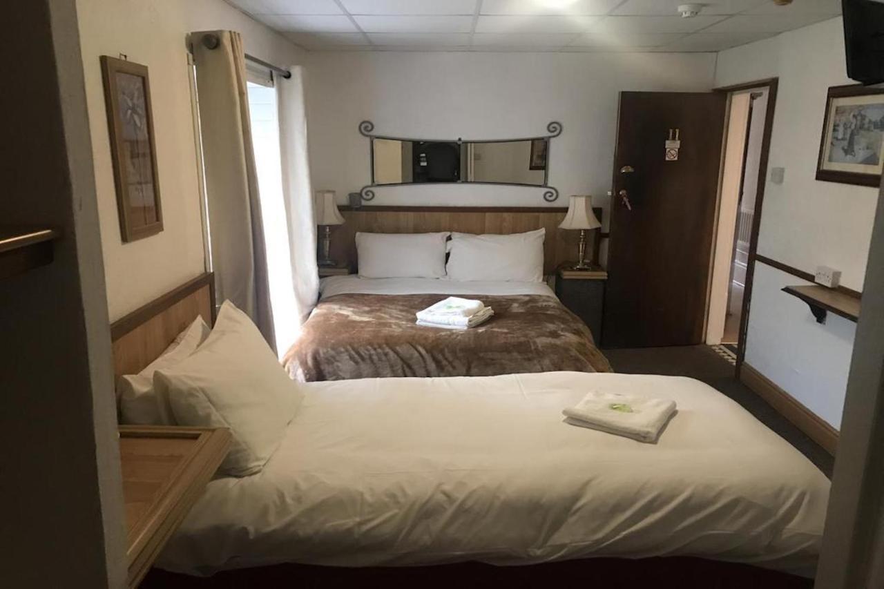Oyo Maggie Jones Guest House Cardiff Ngoại thất bức ảnh