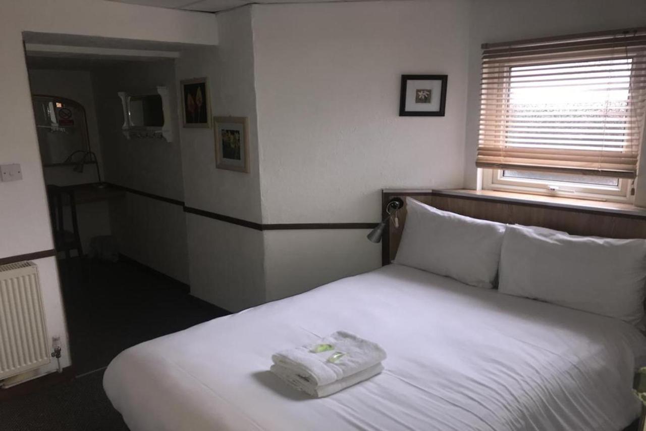 Oyo Maggie Jones Guest House Cardiff Ngoại thất bức ảnh